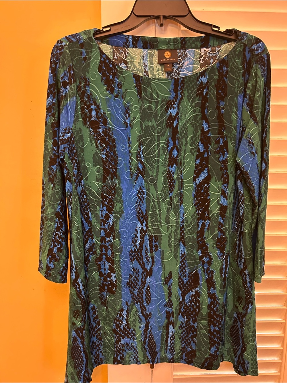 Women’s Green & Blue Patterned Long Sleeve Top